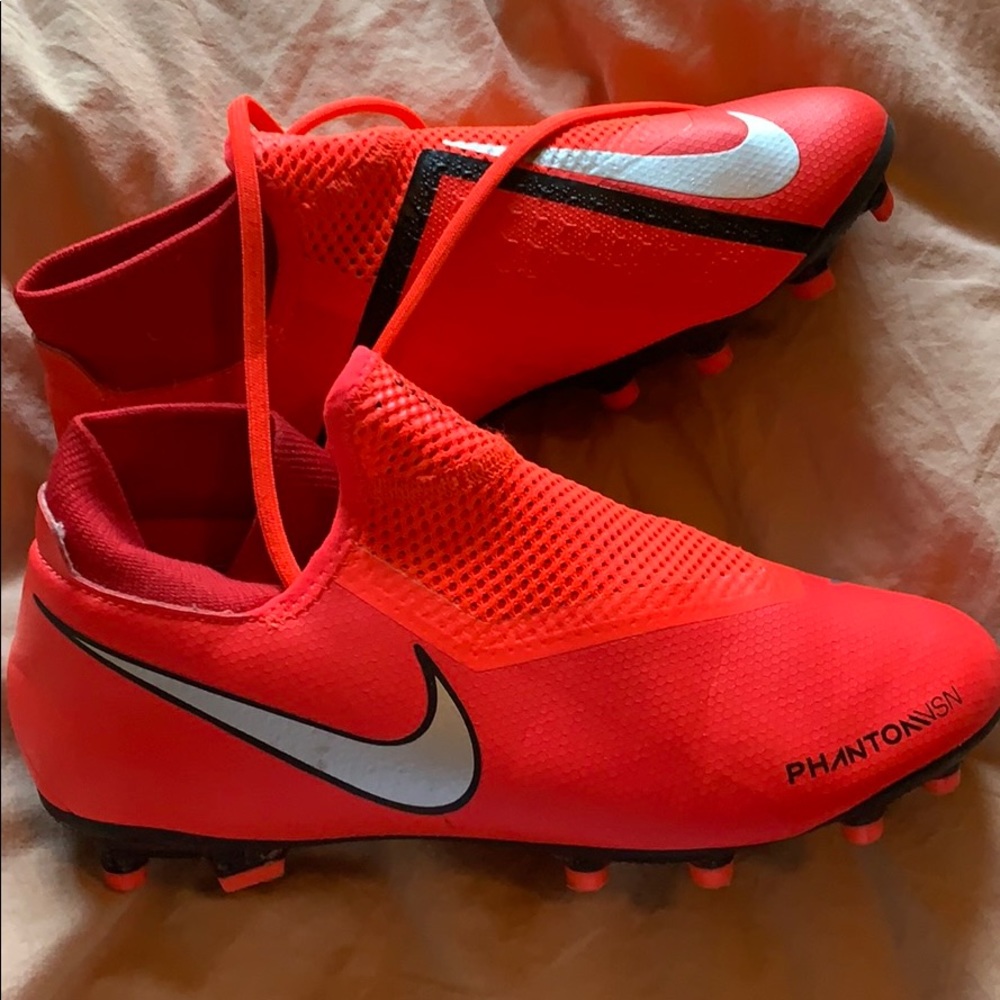 Nike phantom Season cleats